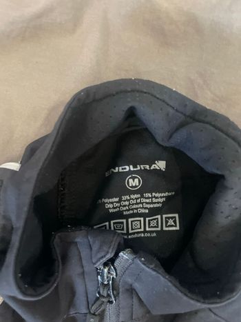 Used Endura Giacca da bici con maniche rimovibbili bike — image 2 of 3