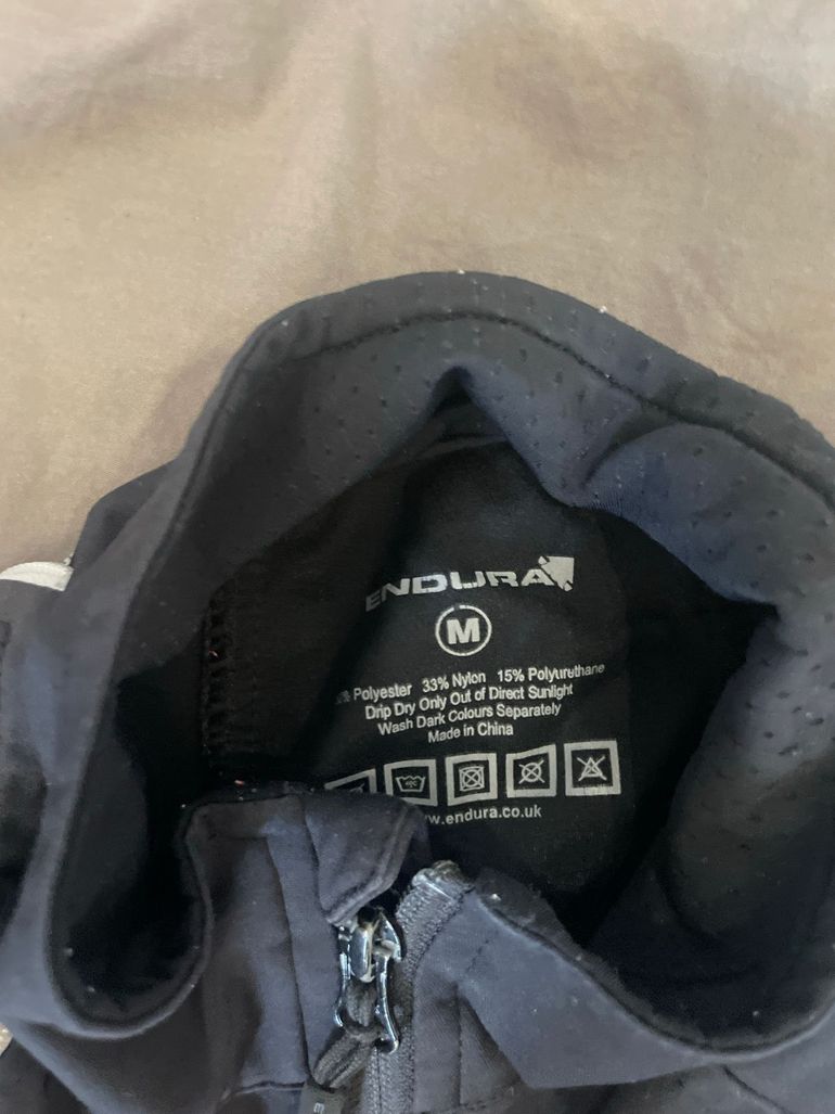 Used Endura Giacca da bici con maniche rimovibbili bike — image 2 of 3