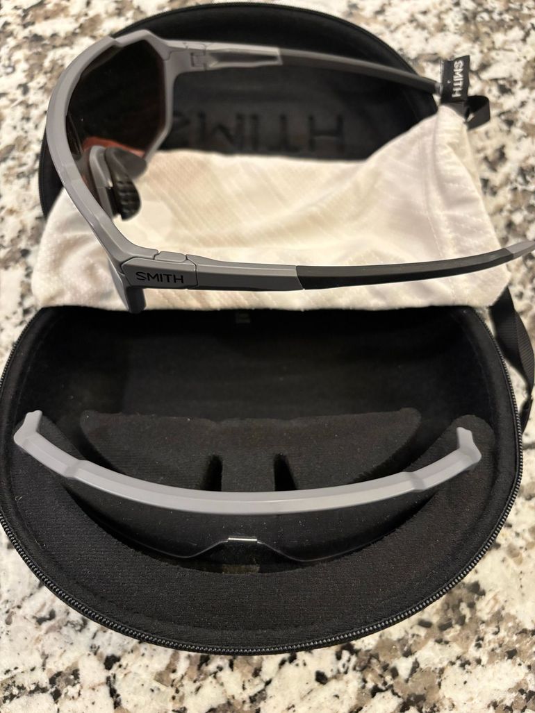 Used Smith Optics Shift MAG Sunglasses bike — image 2 of 2
