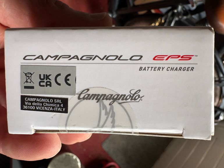 Used Campagnolo EPS V2/V3/V4 Battery Charger bike — image 2 of 3