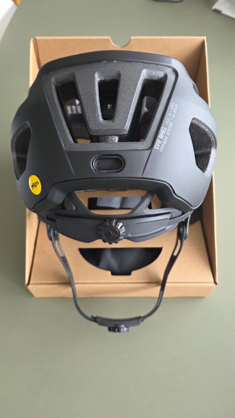 Used Canyon Disruptr CFR Helmet 2026 bike — image 3 of 7