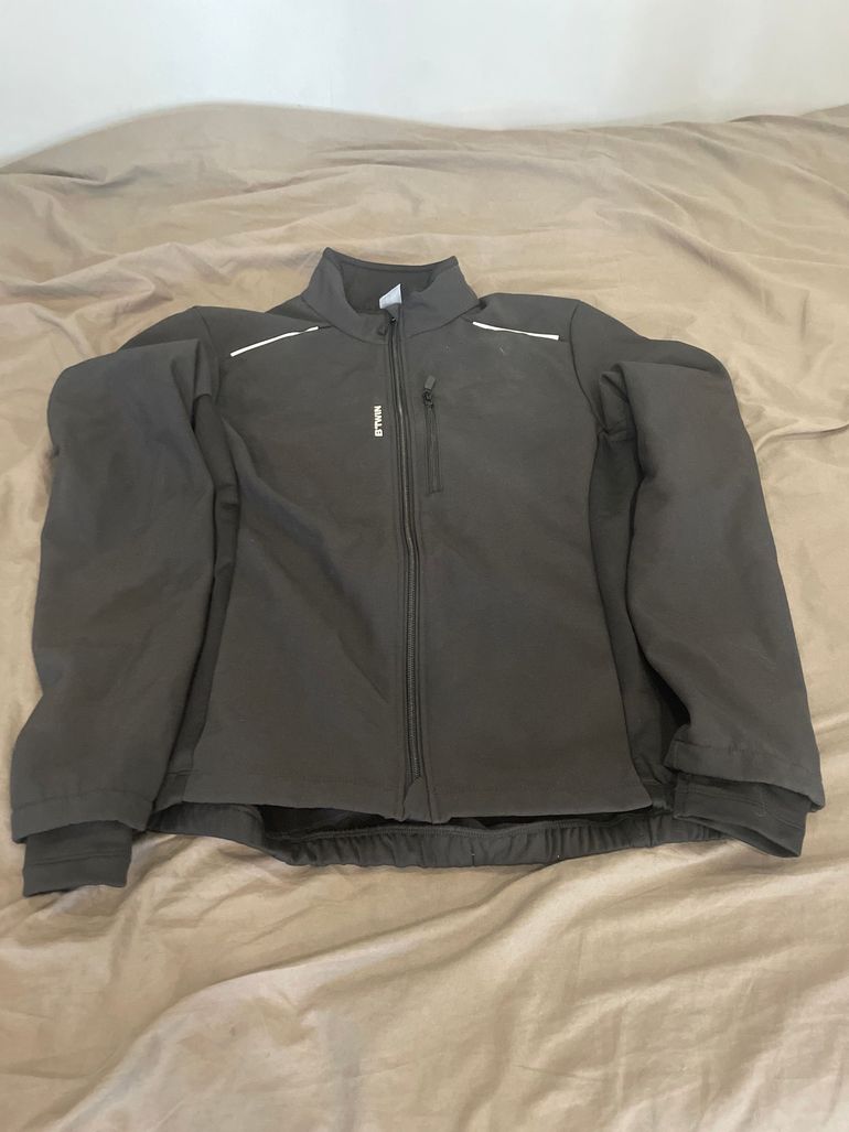Used Decathlon Giacca Invernale Tecnica bike — image 1 of 3