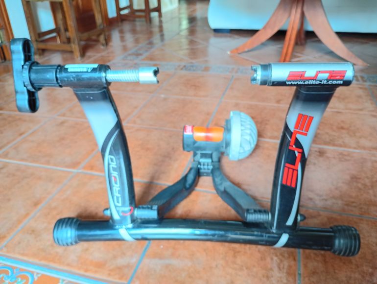 Used Elite CRONO 2011 bike — image 1 of 8