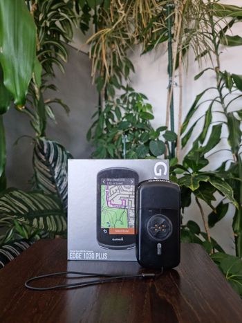 Used Garmin Edge 1030 Plus bike — image 4 of 5