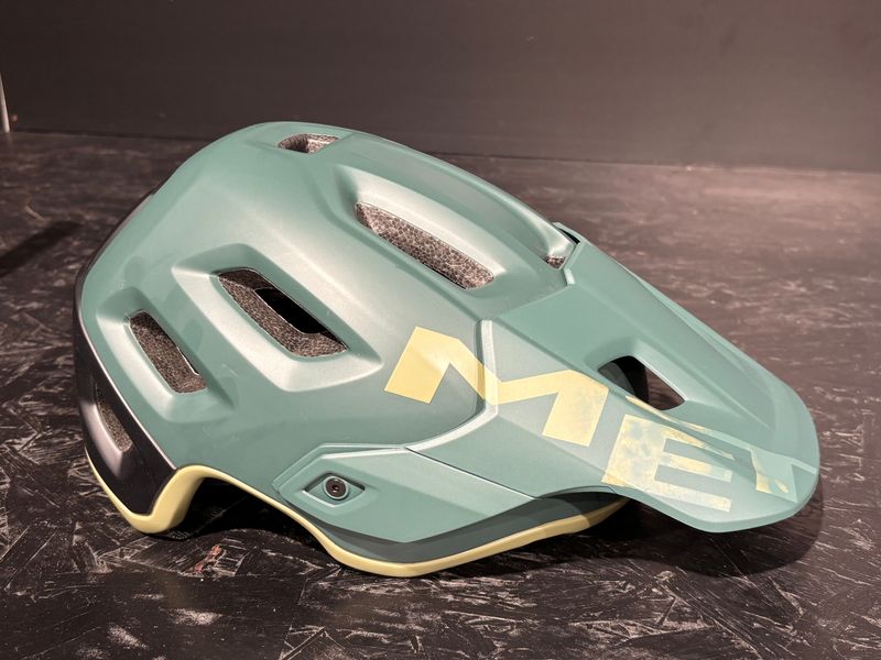 MET Roam Helmet Cycling Accessories d'occasion