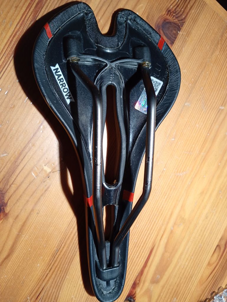 Used Selle San Marco Racing Negro/Rojo bike — image 3 of 3