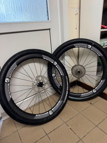 Used Dt Swiss 4-Shore Carbon Beach Racing Wheels 2025 bike — image 2 of 2