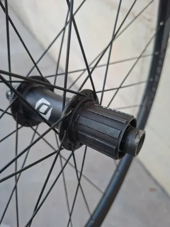 Used Syncros x25 bike — image 3 of 5