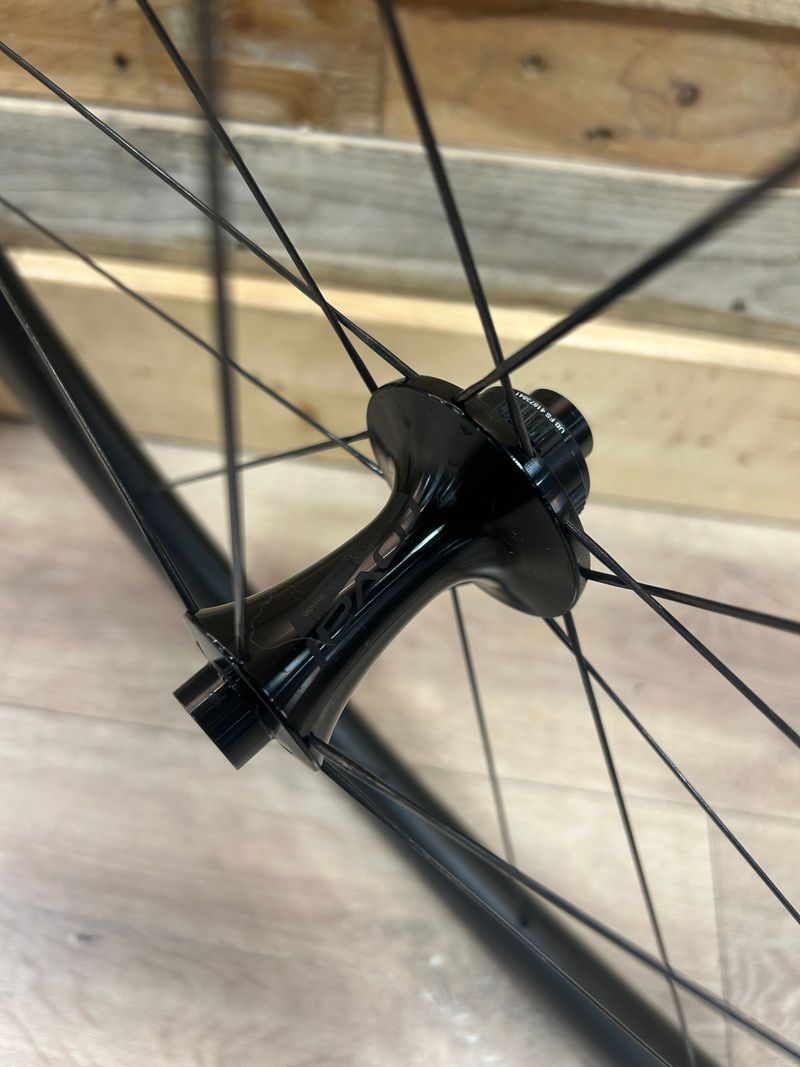 Used Roval Rapide CLX II 2025 bike — image 4 of 6
