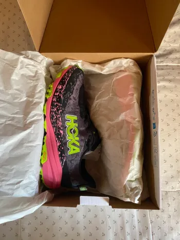 Used Asics Speedgoat 6 bike — image 10 of 12