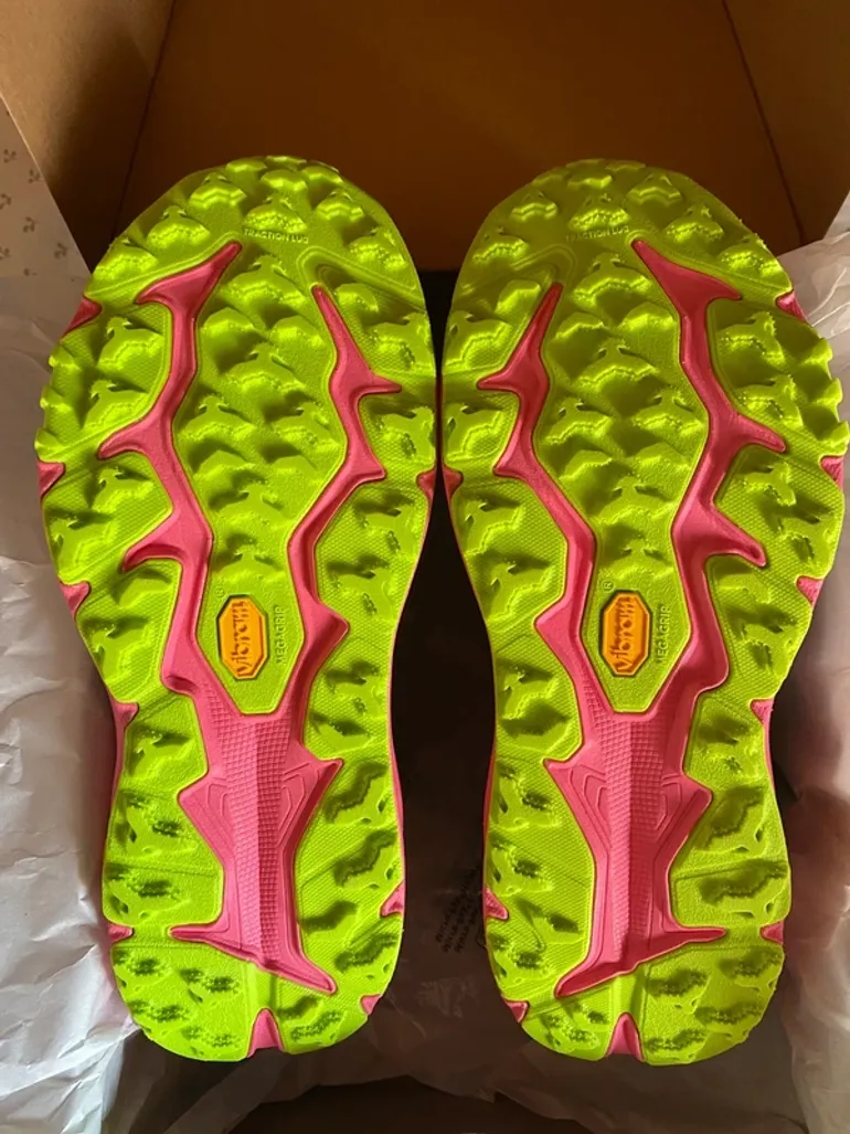 Used Asics Speedgoat 6 bike — image 7 of 12