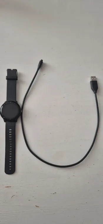 Used Garmin vivoactive 3 music bike — image 2 of 5