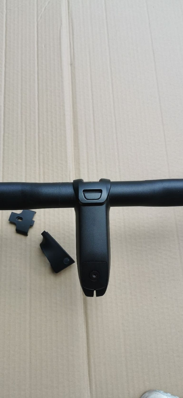 Used Bmc ICS 2 90mm Stem and RAB02 Handlebar 2025 bike — image 1 of 5