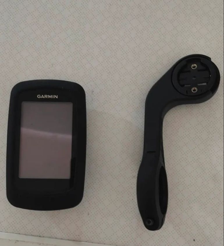 Used Garmin Edge 540 GPS Cycling Computer bike — image 1 of 2