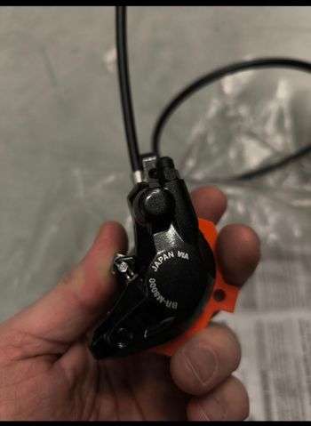 Used Shimano XT M8000 bike — image 3 of 4