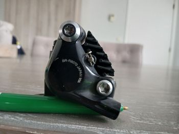 Używany Shimano Ultegra BR-R8070 Remklauwen V + A voor schijven 160mm 2025 bike — zdjęcie 5 z 6
