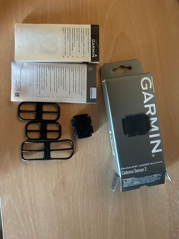Used Garmin Cadence Sensor 2 bike — image 2 of 3