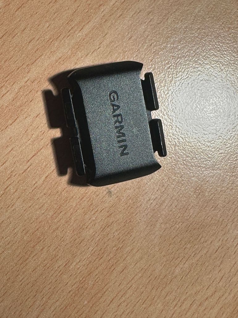 Used Garmin Cadence Sensor 2 bike — image 3 of 3