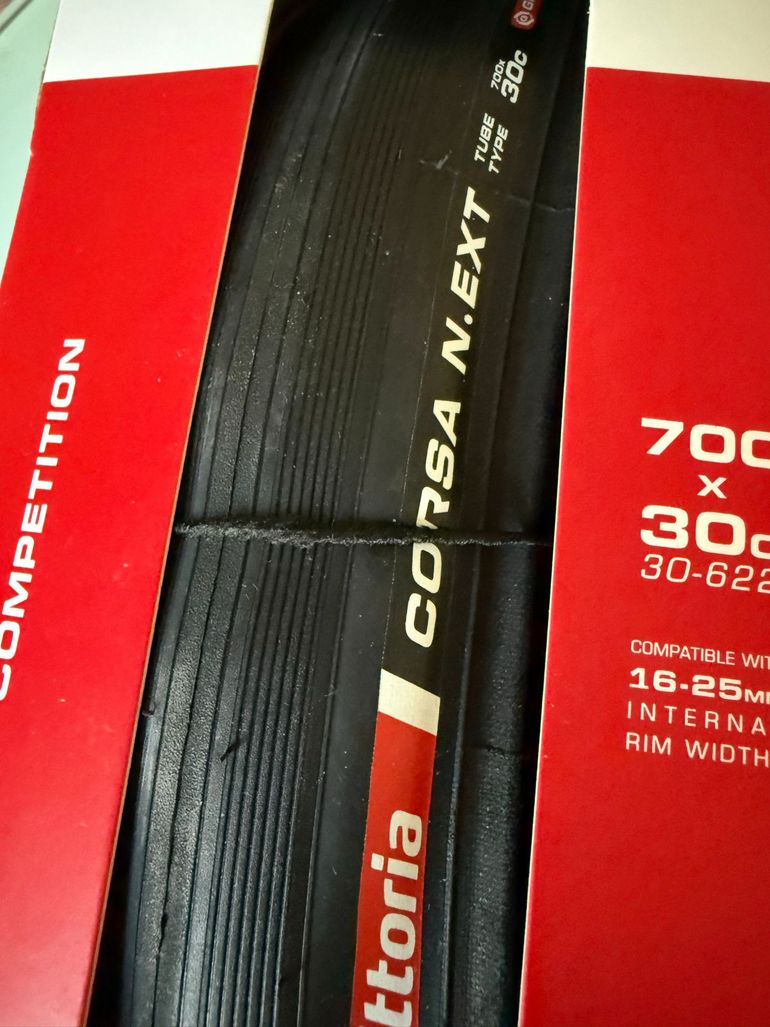 Used Vittoria Corsa Next 700x30 2026 bike — image 5 of 11