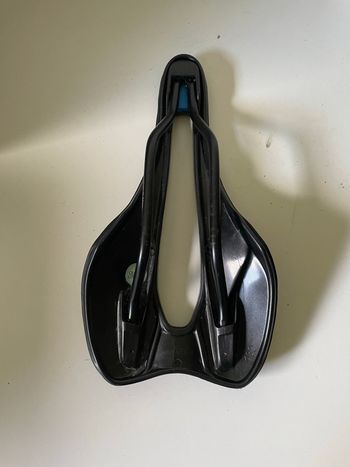 Used Selle Italia SLR Boost Superflow bike — image 3 of 3