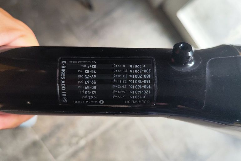 Used RockShox ZEB Ultimate 170mm 2023 bike — image 3 of 6