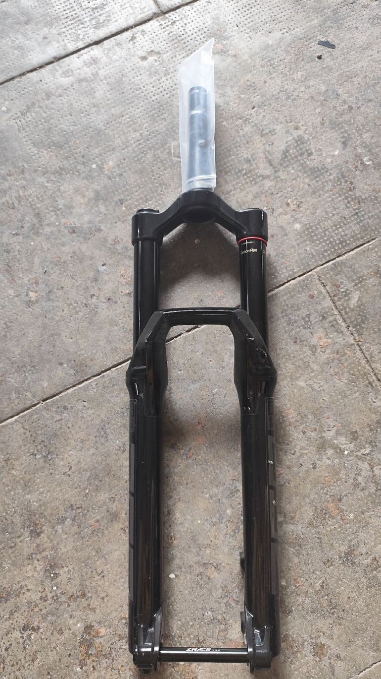 Used RockShox ZEB Ultimate 170mm 2023 bike — image 1 of 6