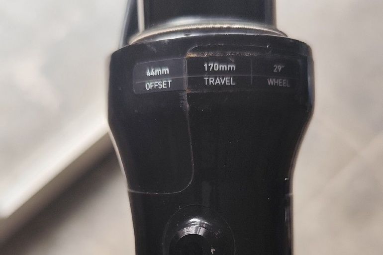 Used RockShox ZEB Ultimate 170mm 2023 bike — image 4 of 6