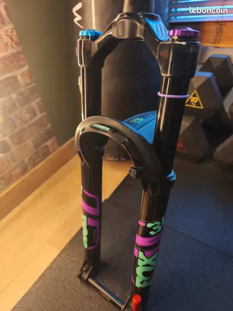 Used Fox 34 Performance 2022 bike — image 6 of 9