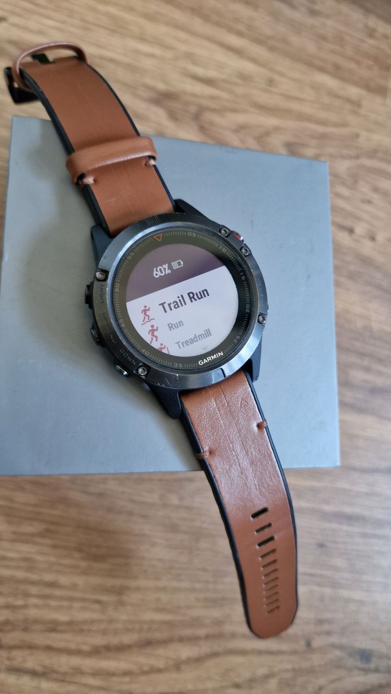 Garmin Fenix 5 GPS Multisport Watch bike de segunda mano — imagen 3 de 5