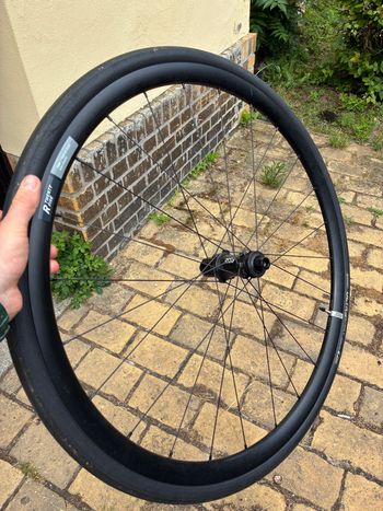 Used Rose R-Twenty Five 28" Road bike — image 11 of 11