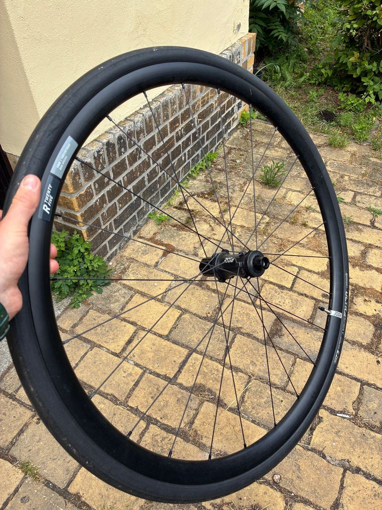 Used Rose R-Twenty Five 28" Road bike — image 11 of 11