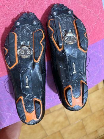 Used Dmt MH1 MTB Shoes bike — image 3 of 5
