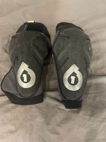 Used SixSixOne Protections for elbows and knees bike — image 3 of 4