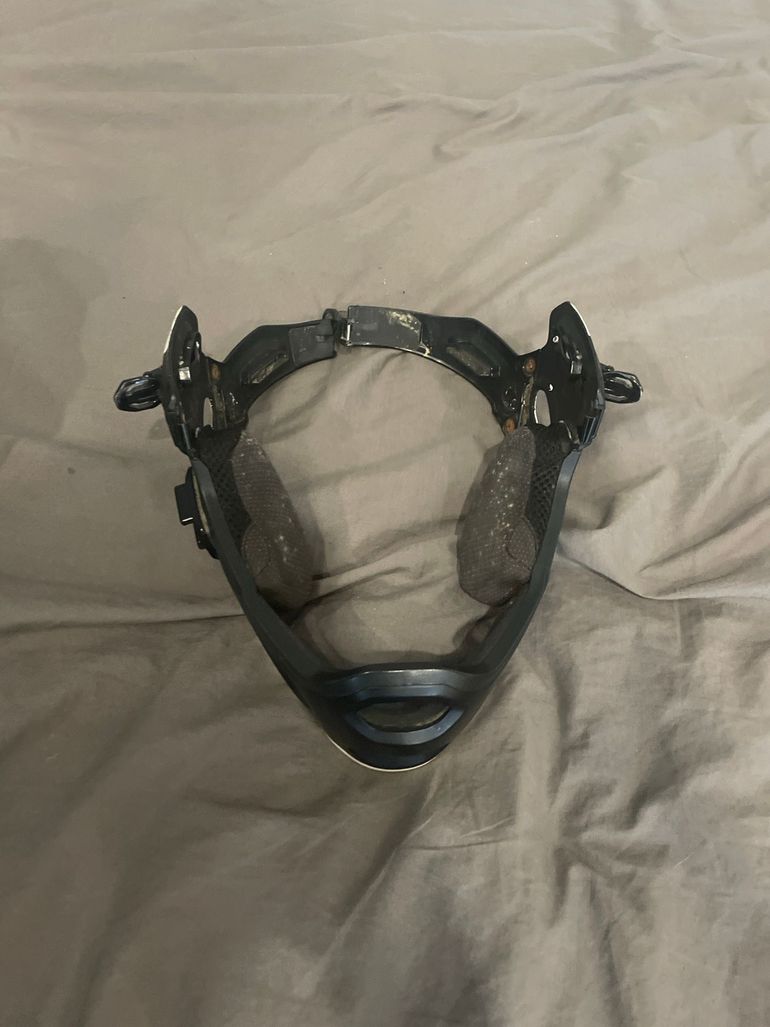 Used Bell Technical Bike Helmet bike — image 5 of 7