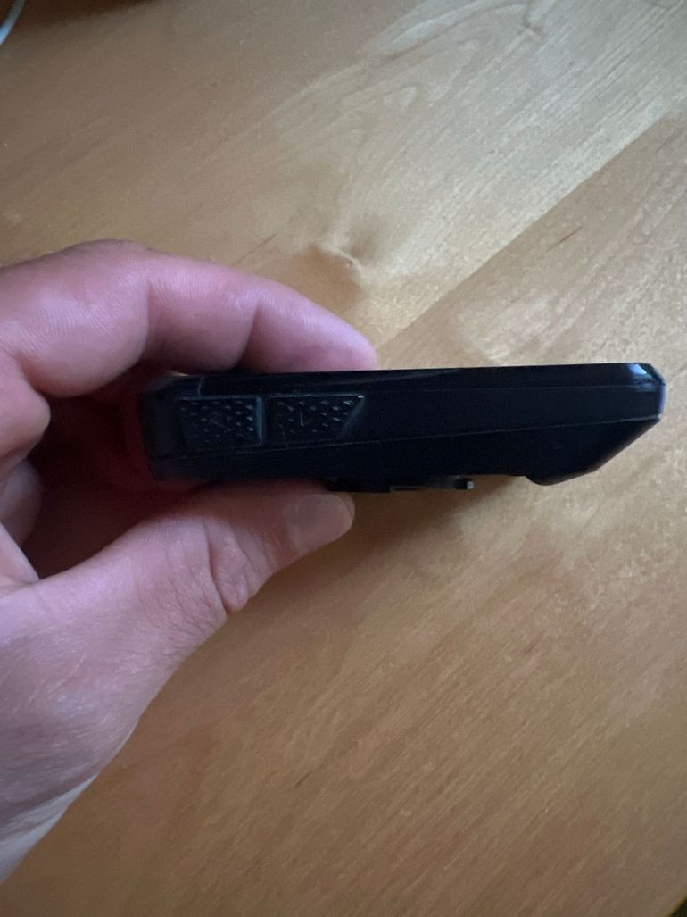 Used Wahoo ELEMNT ROAM v2 GPS Bike Computer 2025 bike — image 8 of 8