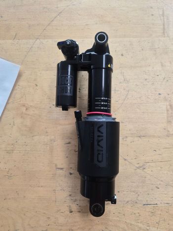 Used RockShox Vivid Select + 2024 bike — image 2 of 4