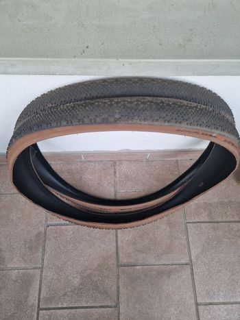 Used Schwalbe G-ONE Bite 45-622 (45x700) bike — image 2 of 3