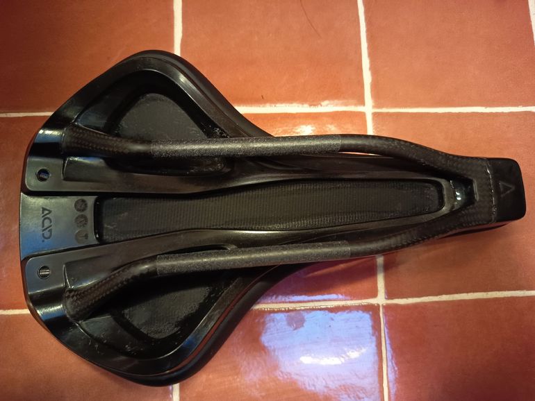 Used Cube ACID Nuance SLT Carbon Saddle 2026 bike — image 5 of 5