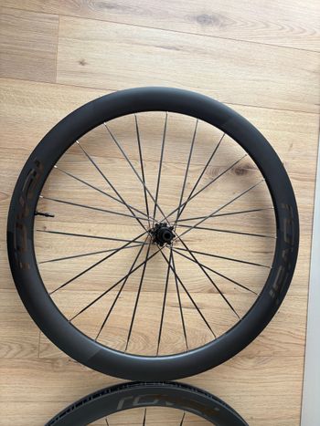 Used Roval Rapide CLX III 2026 bike — image 2 of 3