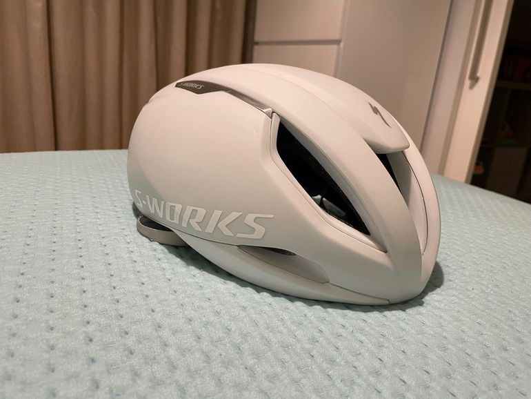 Used Specialized Evade 3 Helmet bike — image 3 of 11
