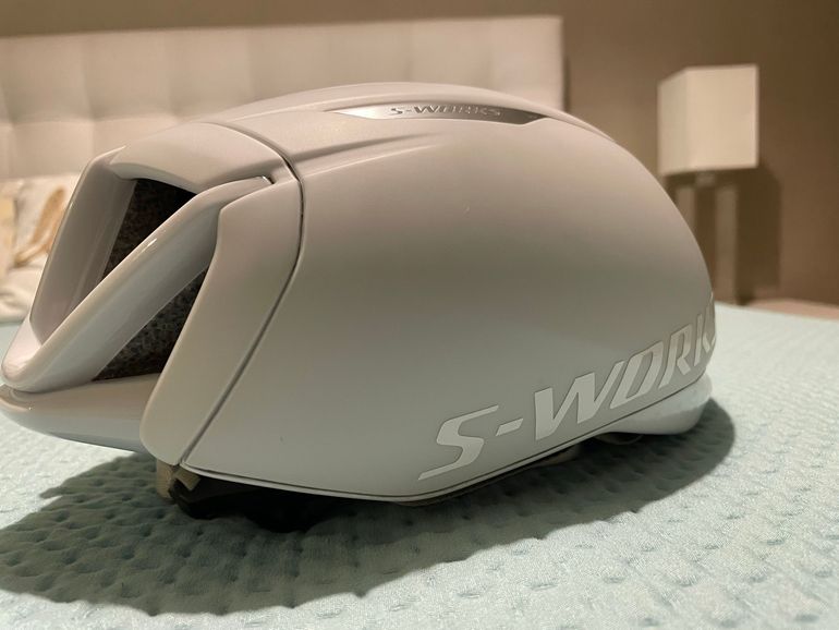 Used Specialized Evade 3 Helmet bike — image 4 of 11