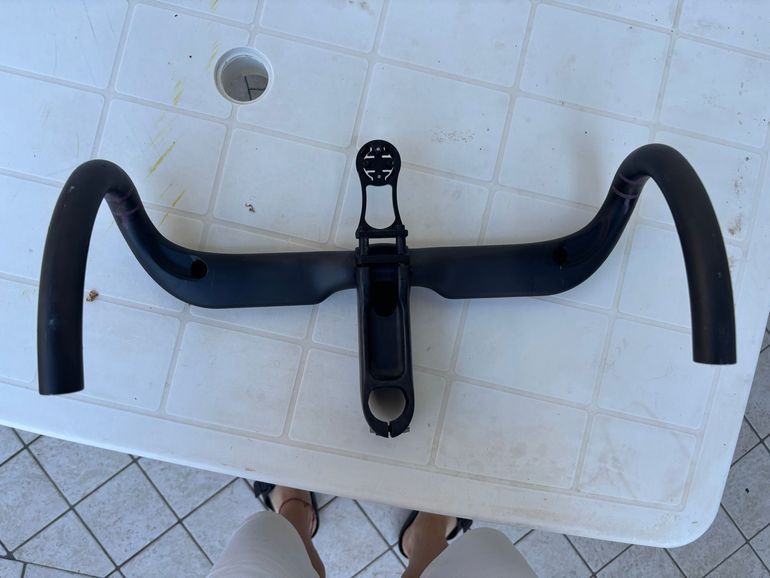 Used Giant Contact SLR Aero Carbon bike — image 8 of 11