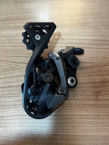 Used Shimano Ultegra R8000 Grupo Completo 2x11 2024 bike — image 24 of 32