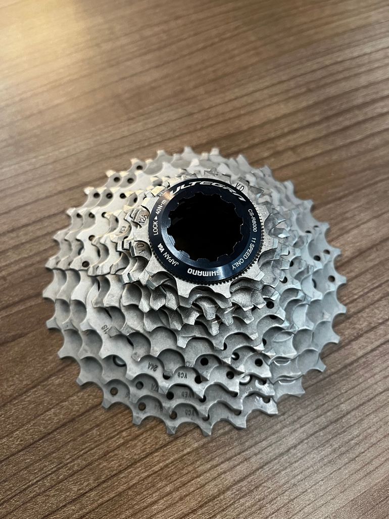 Used Shimano Ultegra R8000 Grupo Completo 2x11 2024 bike — image 16 of 32
