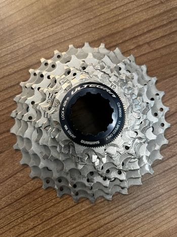 Used Shimano Ultegra R8000 Grupo Completo 2x11 2024 bike — image 17 of 32