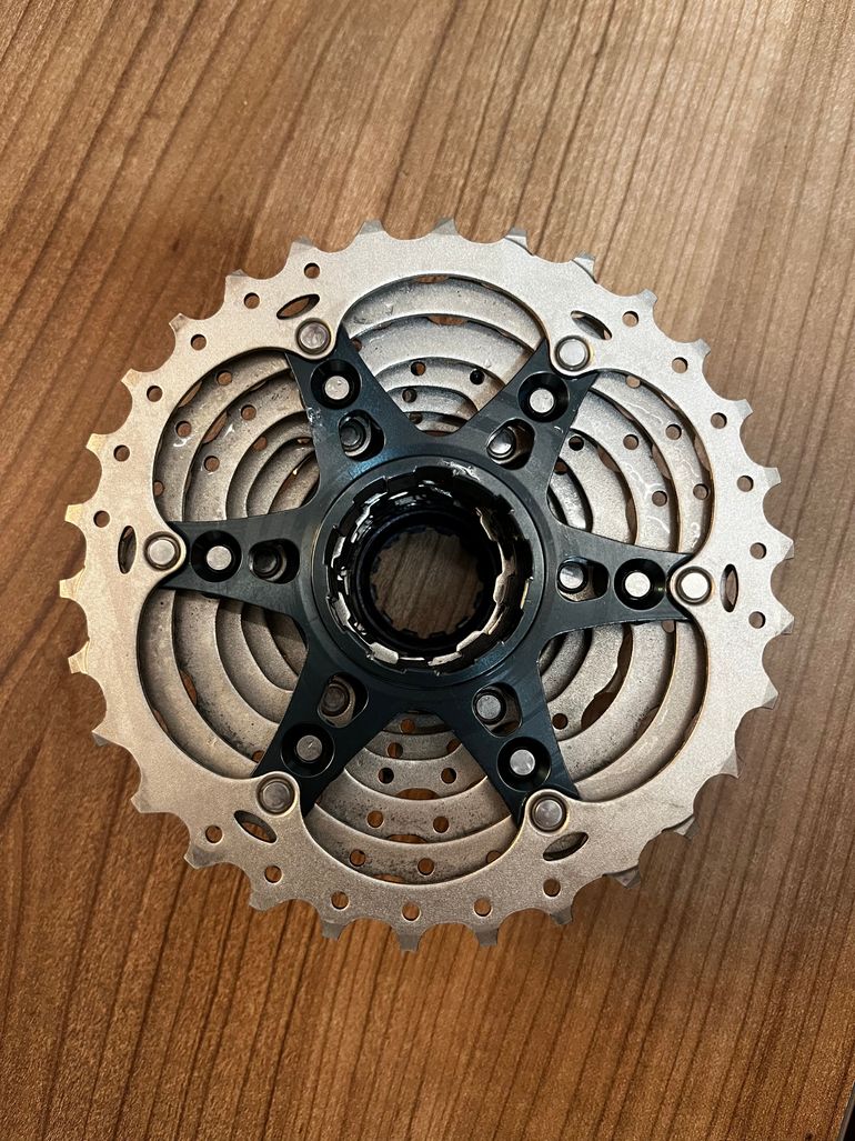 Used Shimano Ultegra R8000 Grupo Completo 2x11 2024 bike — image 18 of 32