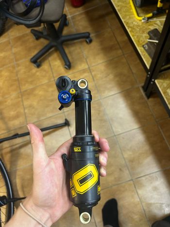 Used Öhlins TTX2Air m.2 210x55 2025 bike — image 3 of 6