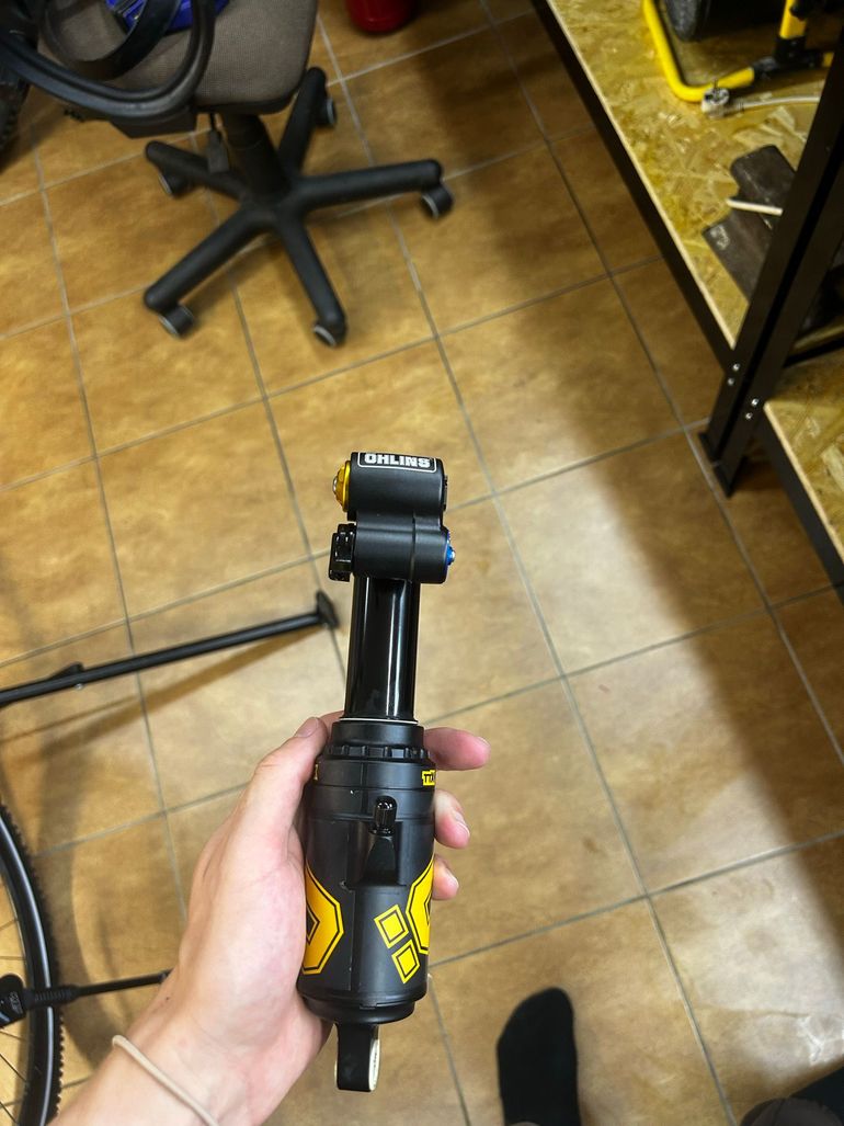 Used Öhlins TTX2Air m.2 210x55 2025 bike — image 4 of 6