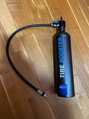 Used Schwalbe Compresor Tire Booster 2023 bike — image 2 of 4