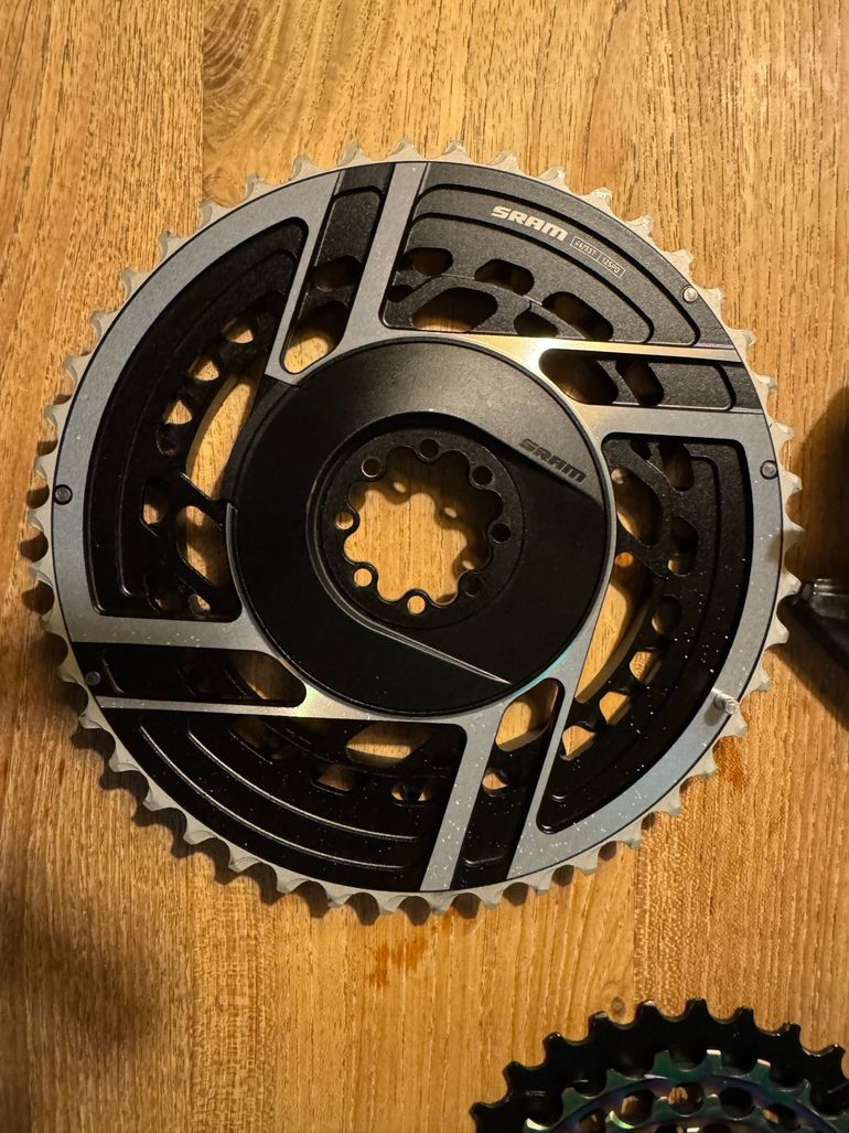 Used Sram red 2024 bike — image 2 of 9